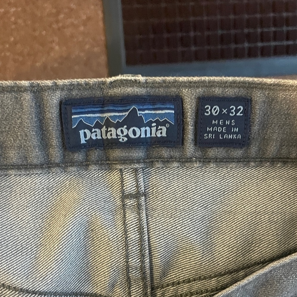 Patagonia Men's Light Gray Slim Jeans - Picture 2 of 6